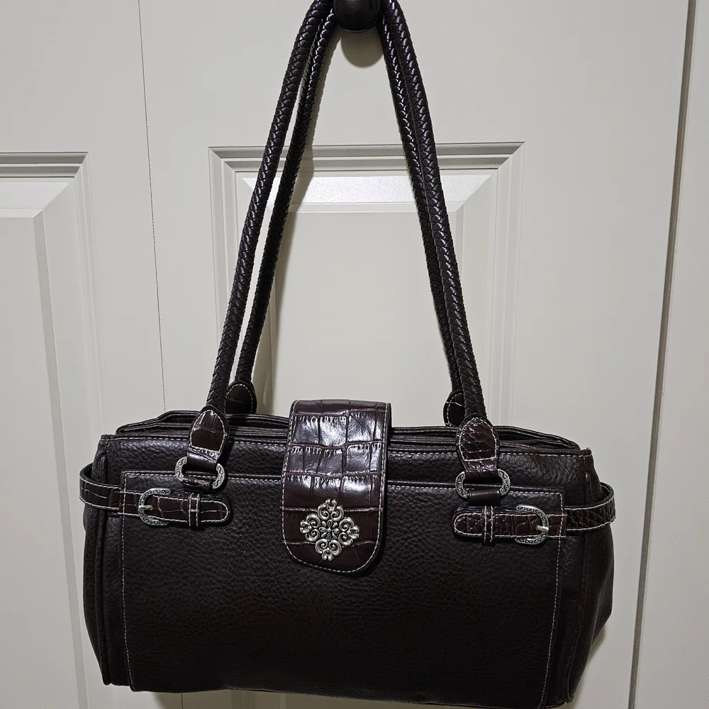 Brighton Brown Shoulder Bag with Elegant Design - Picture 1 of 8